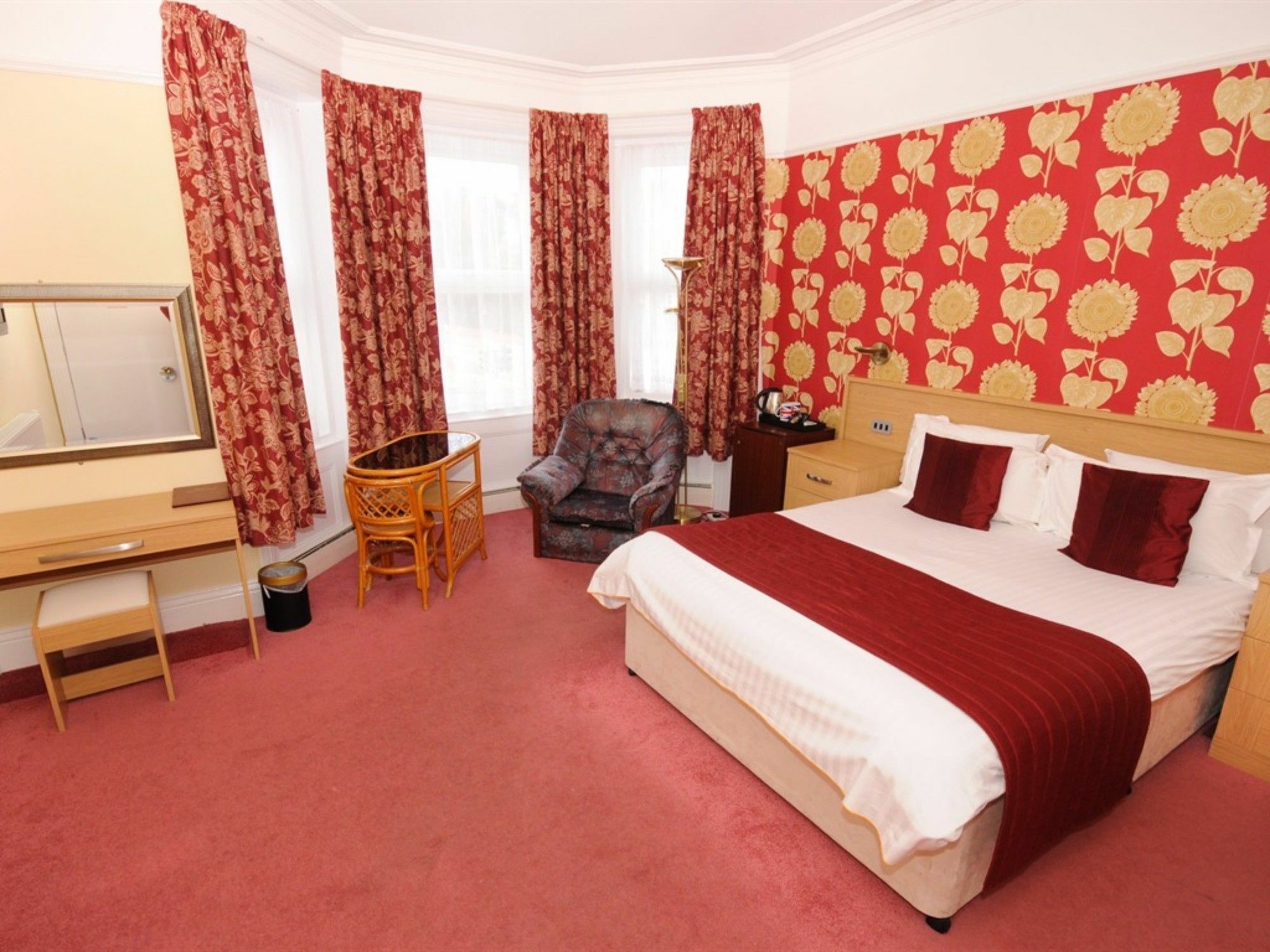 Denewood Hotel Bournemouth Exterior foto