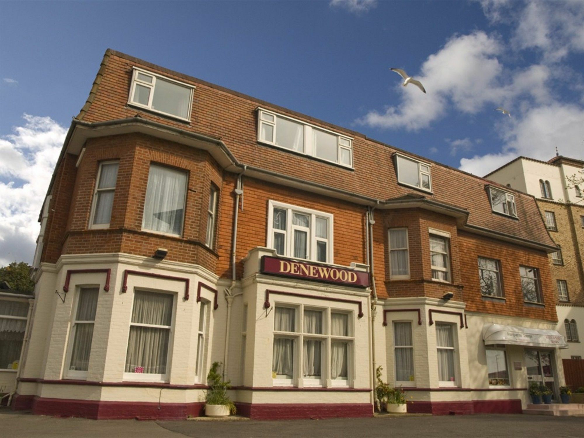 Denewood Hotel Bournemouth Exterior foto
